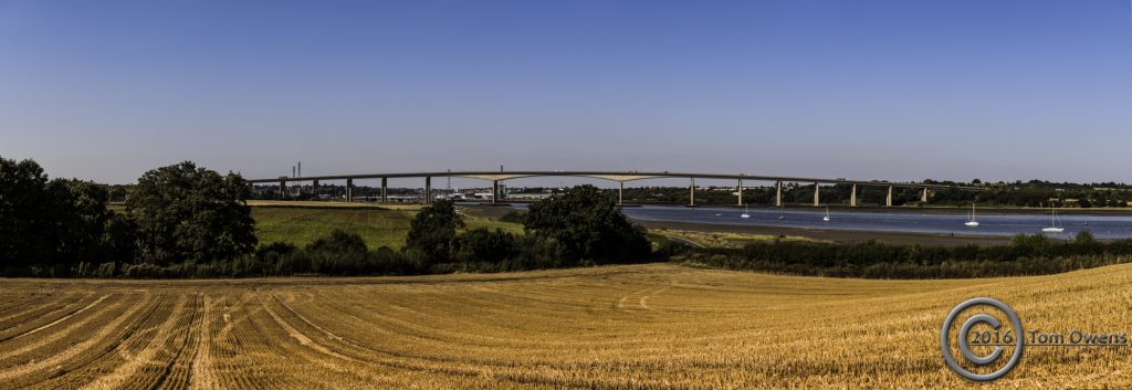 Ortwell Bridge sunshine and stubble in the fields